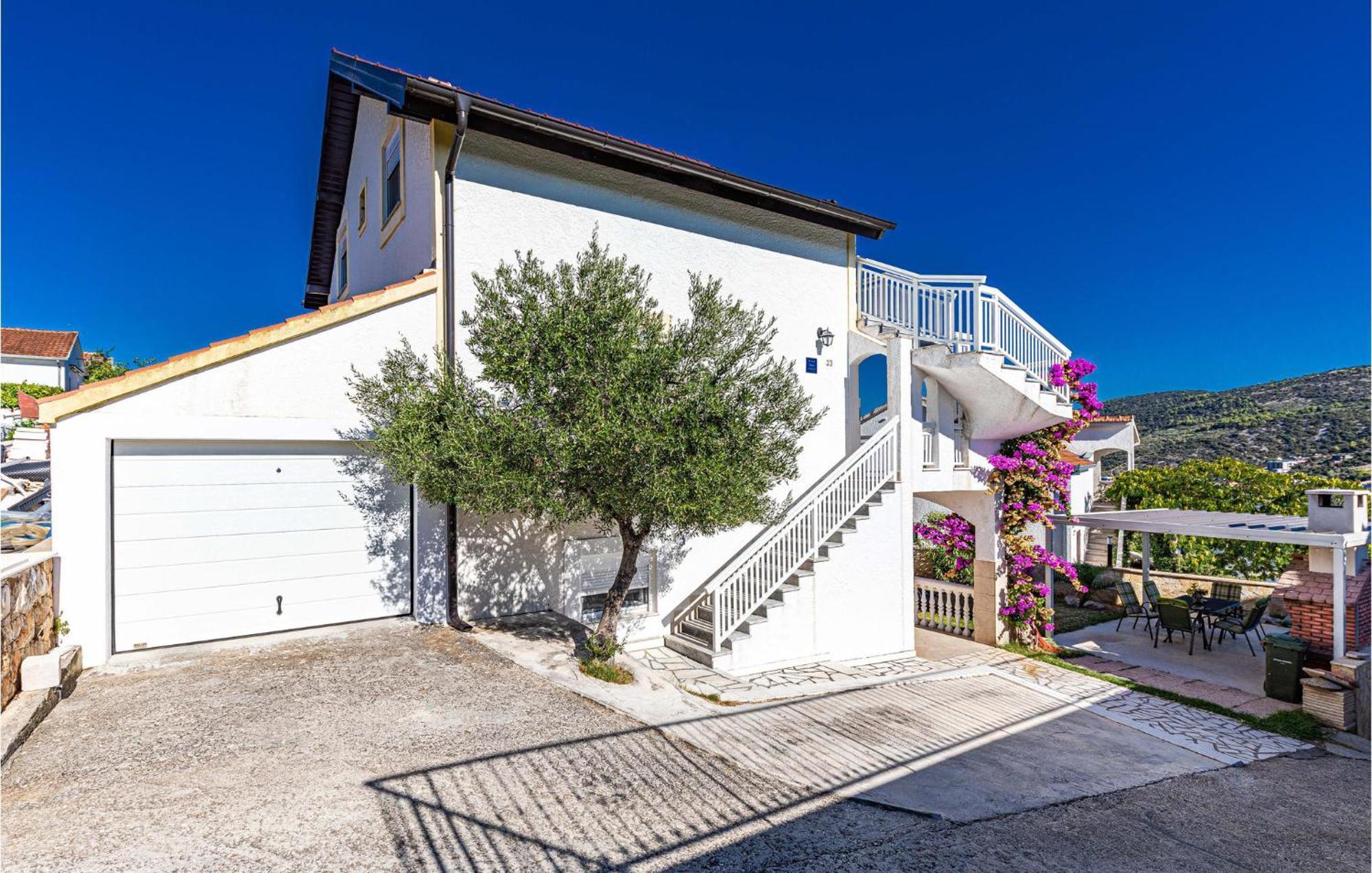 2 Bedroom Cozy Apartment In Marina Buitenkant foto