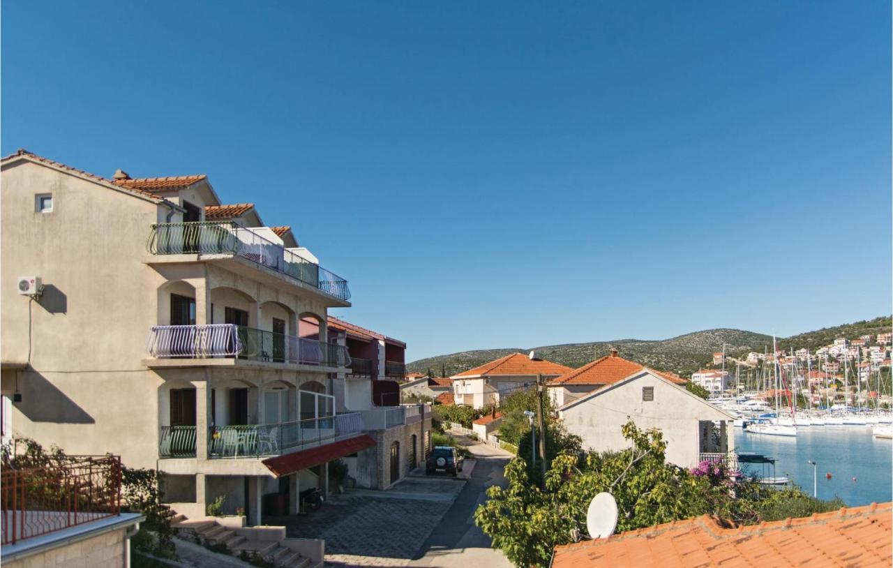 2 Bedroom Cozy Apartment In Marina Buitenkant foto